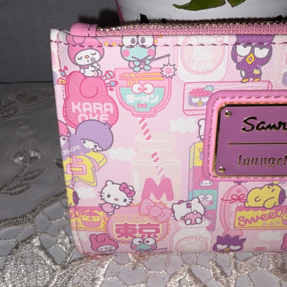 Sanrio Loungefly Pink and Purple Wallet - Picture 3 of 10